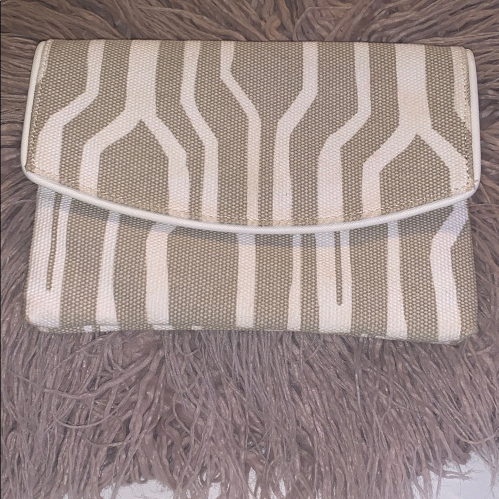 Ann Taylor clutch